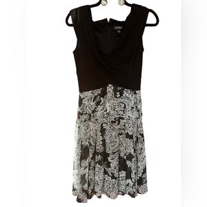 Adrianna Papell cocktail dress! 🥰